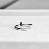 Juste Un Clou Ring