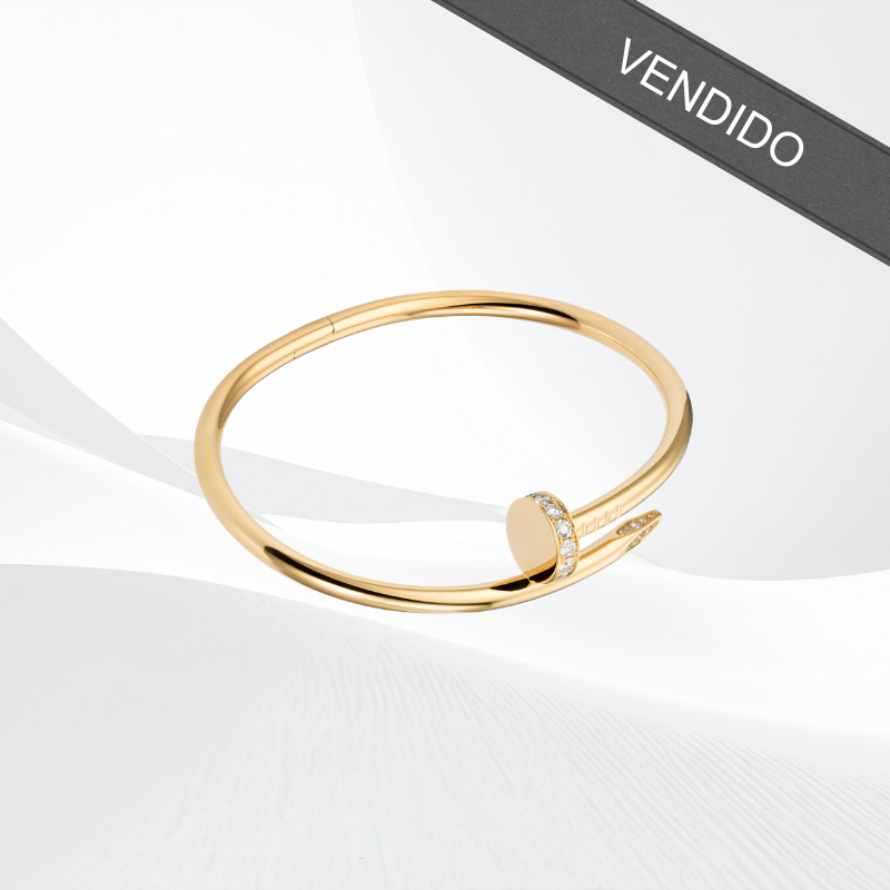 Pulsera Cartier Juste Un Clou dorada con motivo de clavo y diamantes, perfil