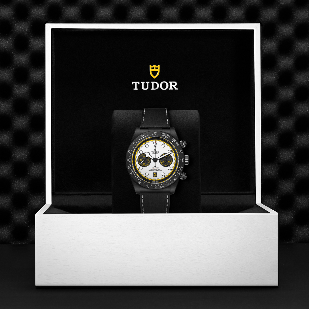TUDOR Black Bay Chrono