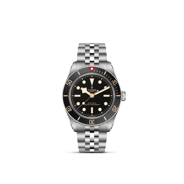 Reloj TUDOR Black Bay 58 frontal, esfera negra con marcadores dorados y brazalete acero